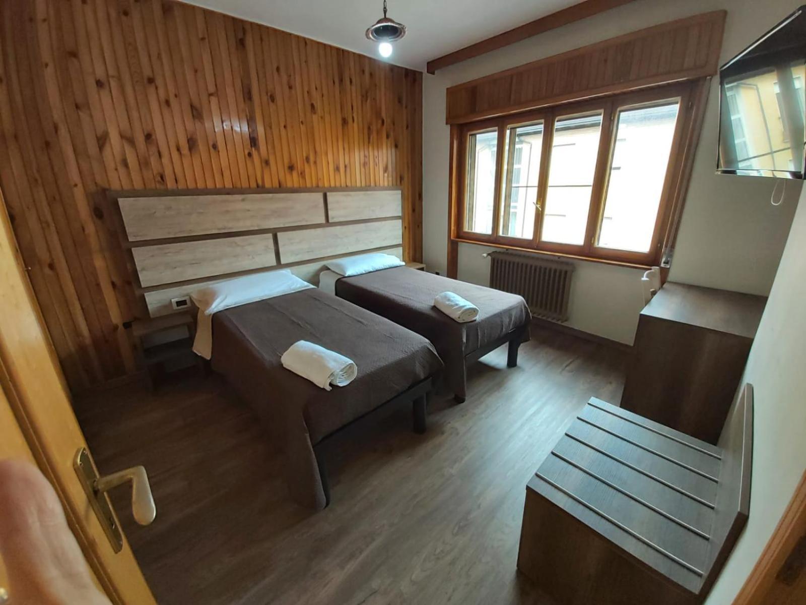 Lo Sciatore Hotel & Restaurant 卡迈格拉特罗希拉诺 外观 照片
